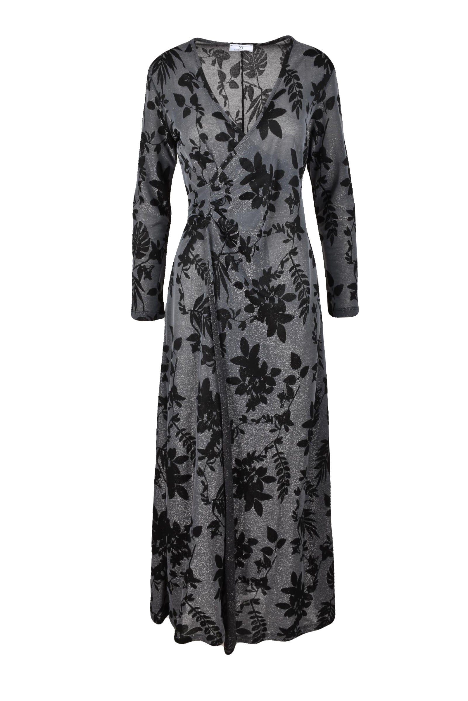 SIMONA.A women's dress