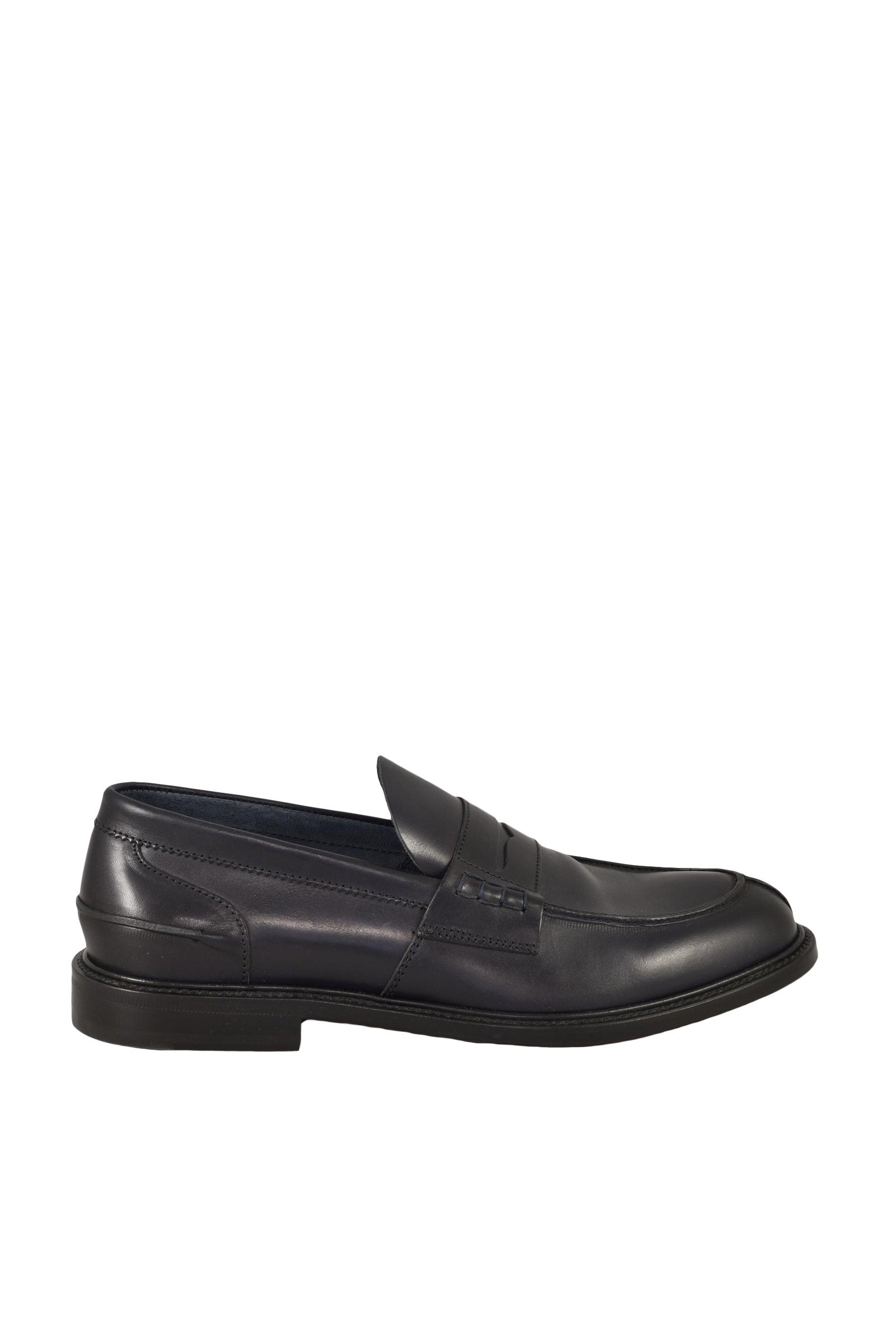 DOUGLAS shoes