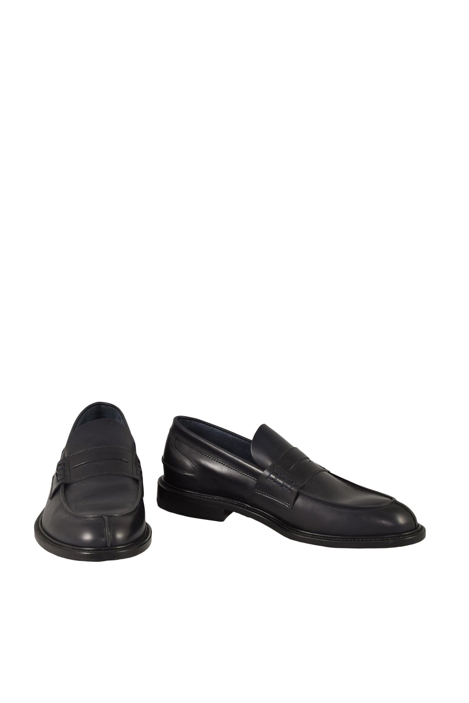 DOUGLAS shoes