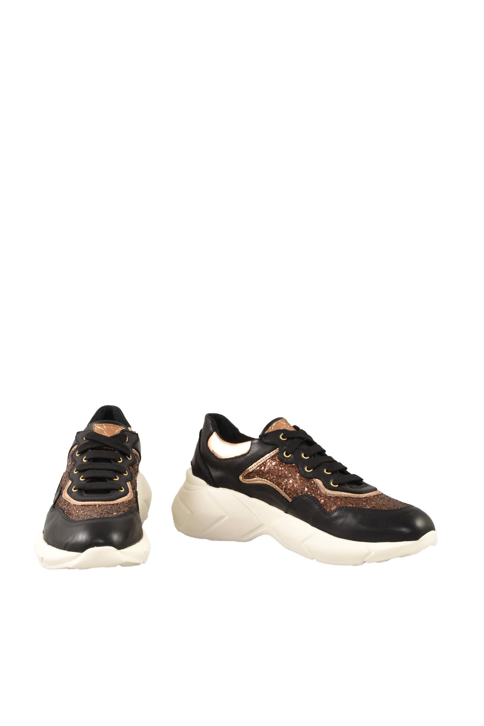TWELVE STYLE DIVISION sneakers