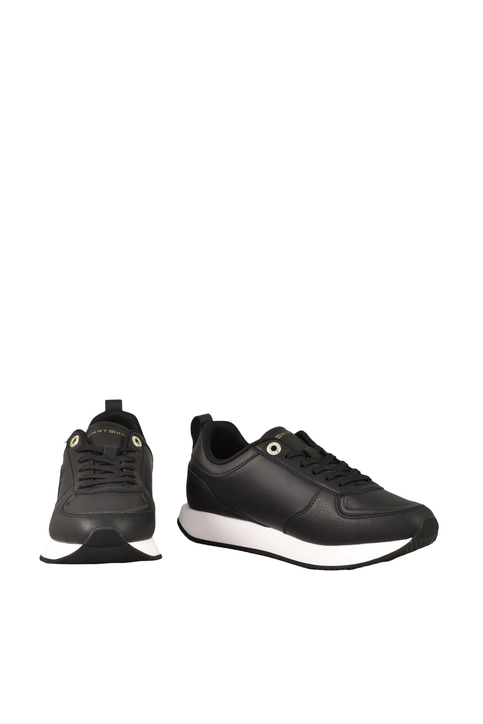 TOMMY HILFIGER sneakers