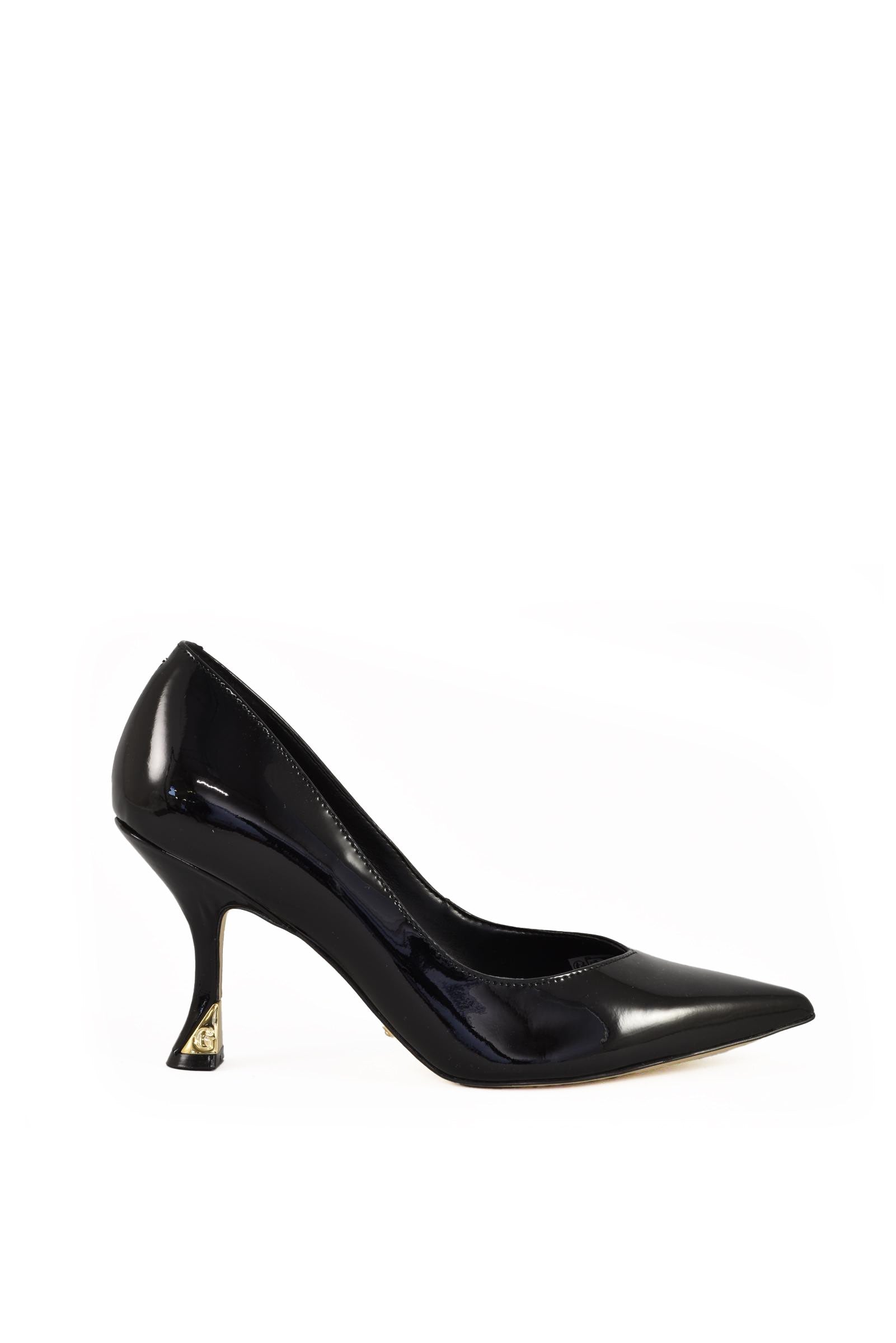 GUESS Schuhe