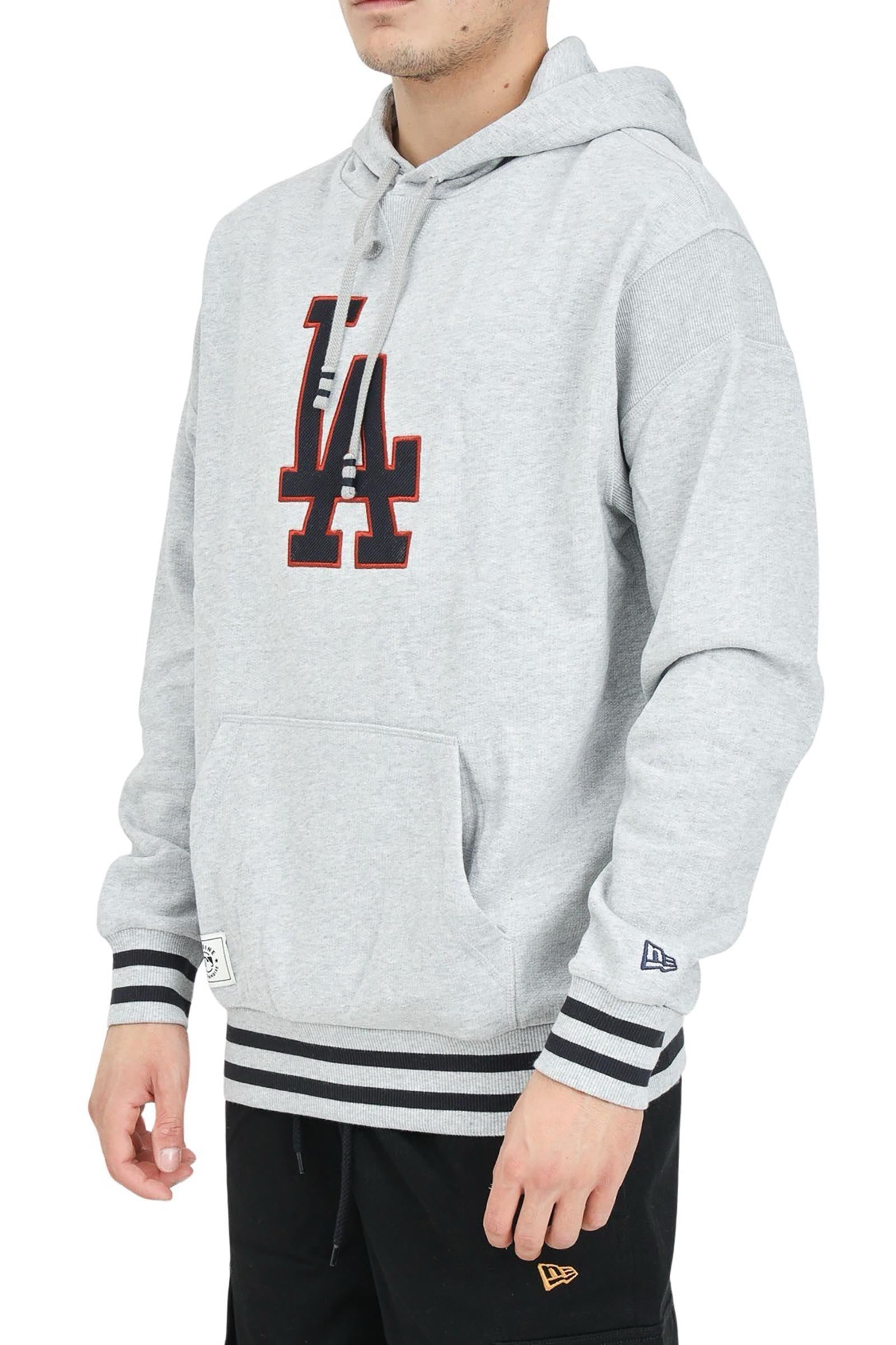 NEW ERA sweatshirt