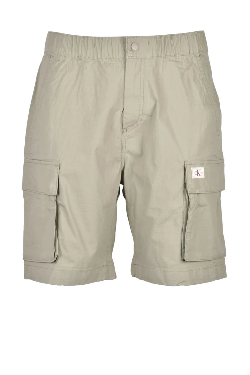 Calvin Klein Jeans Cargo Shorts - Verde Salvia