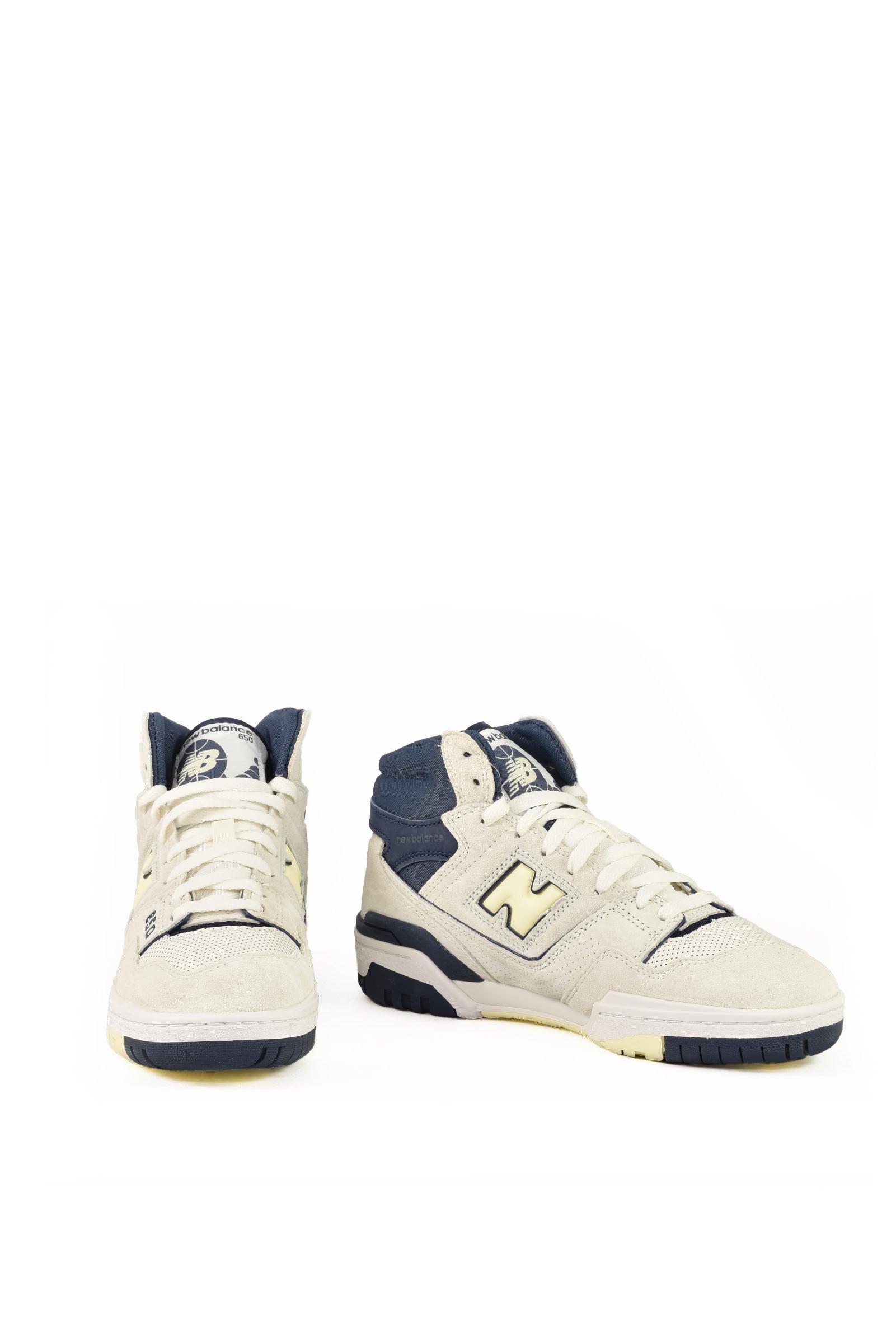 NEW BALANCE sneakers