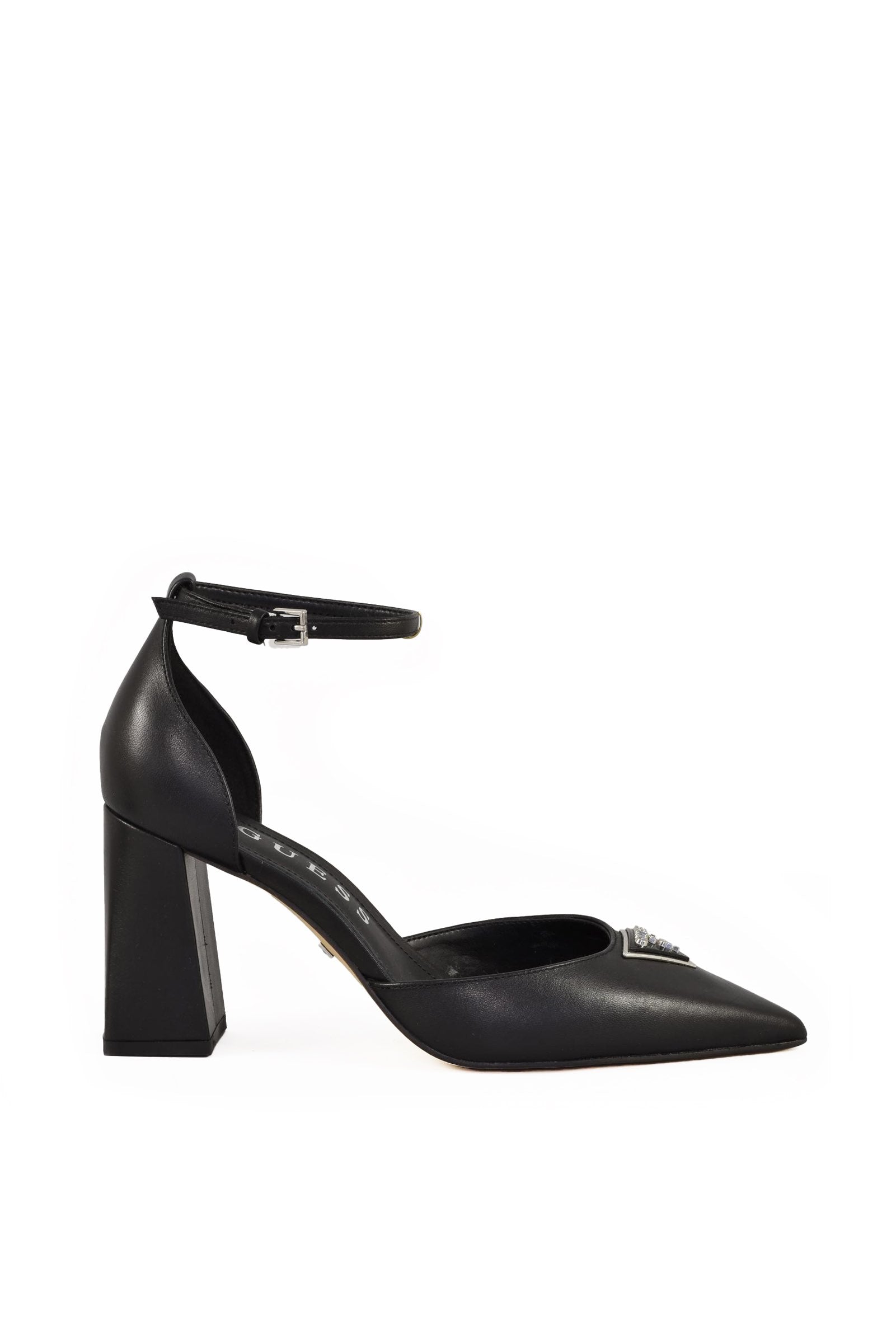 GUESS sandal
