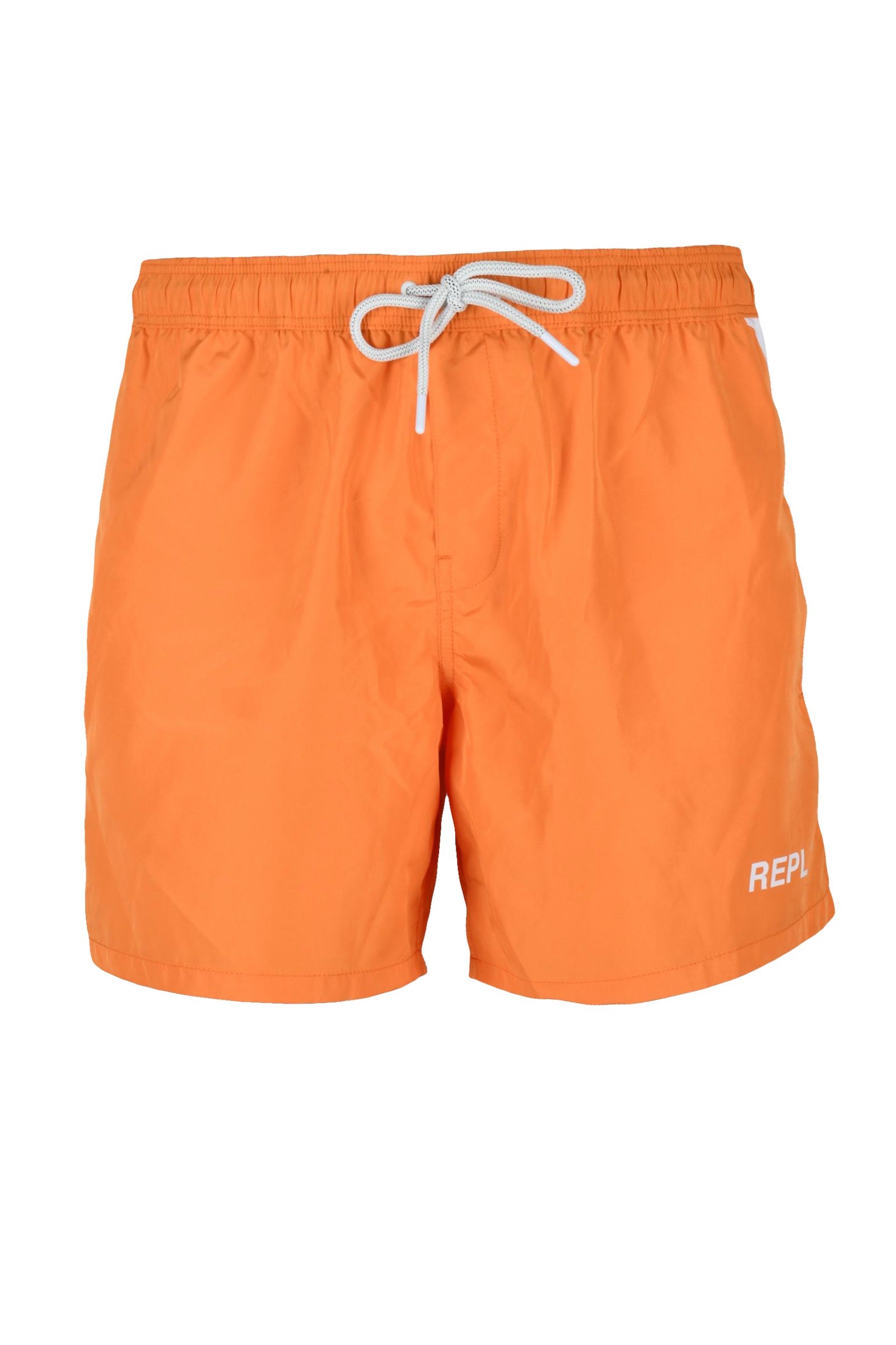 REPLAY boxer mare