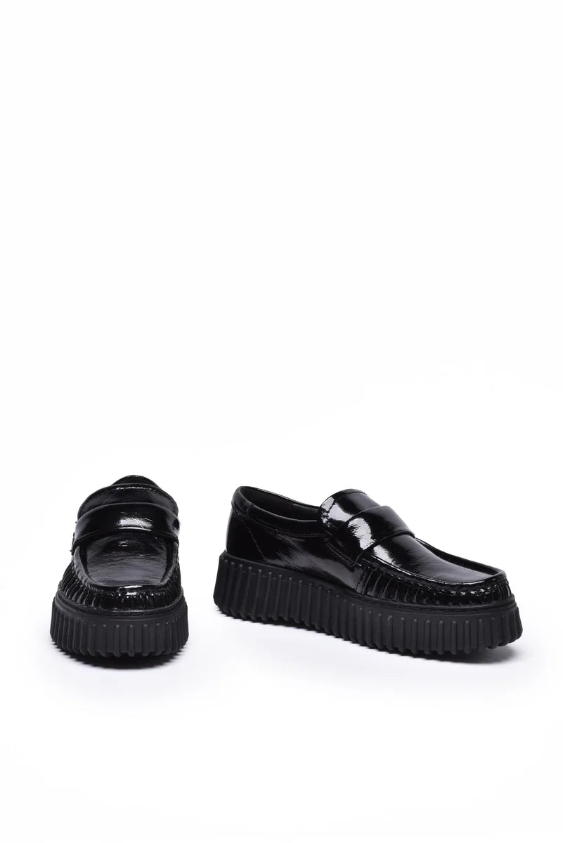 Clarks Originals Patent Loafer - Black