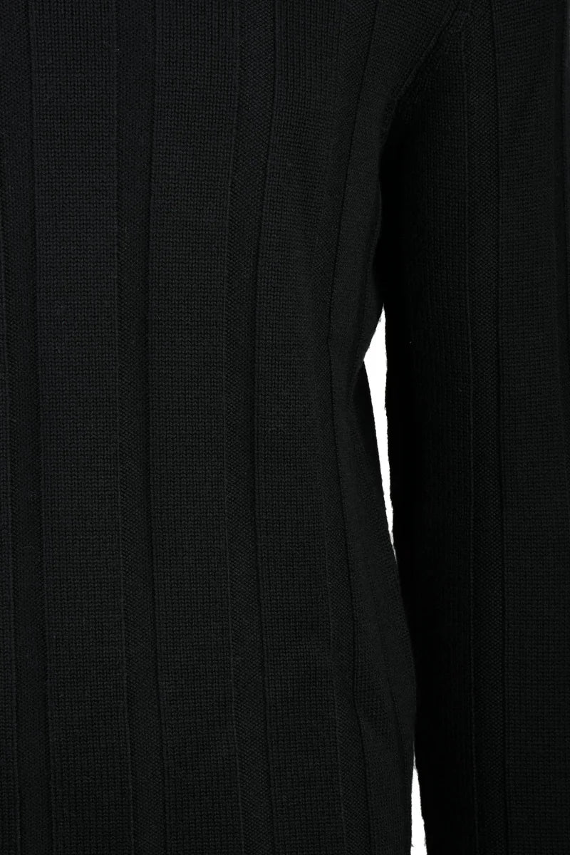 H953 Maglione Lupetto - Nero