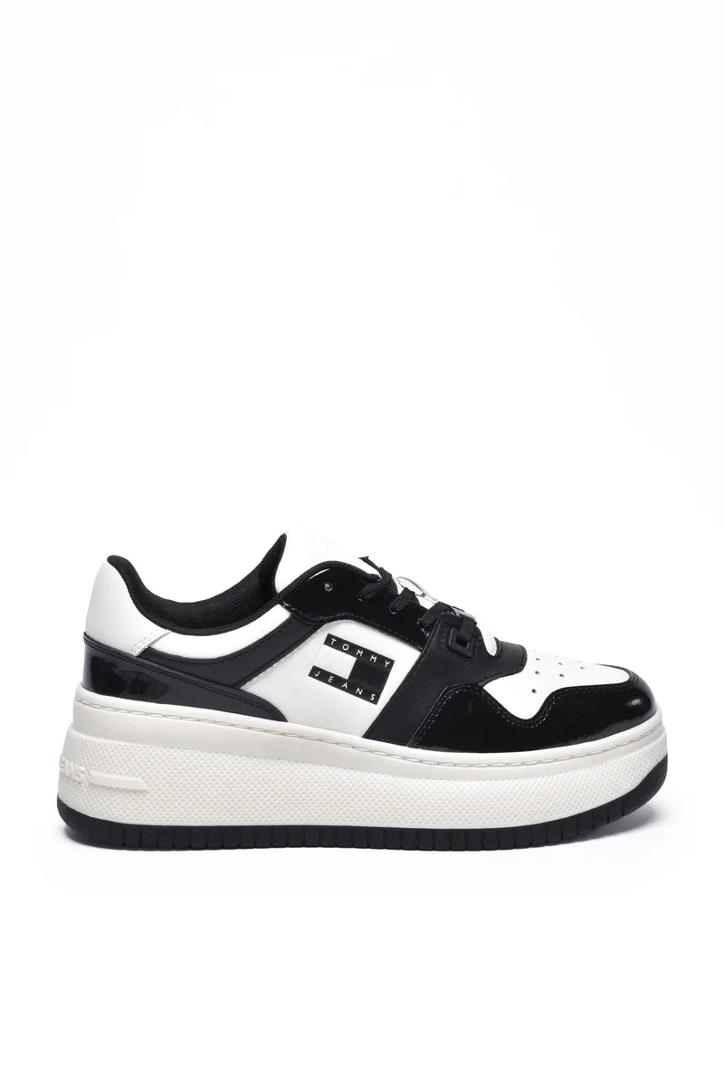 Tommy Jeans Sneakers Retro Basket Flatform - Bianco/Nero