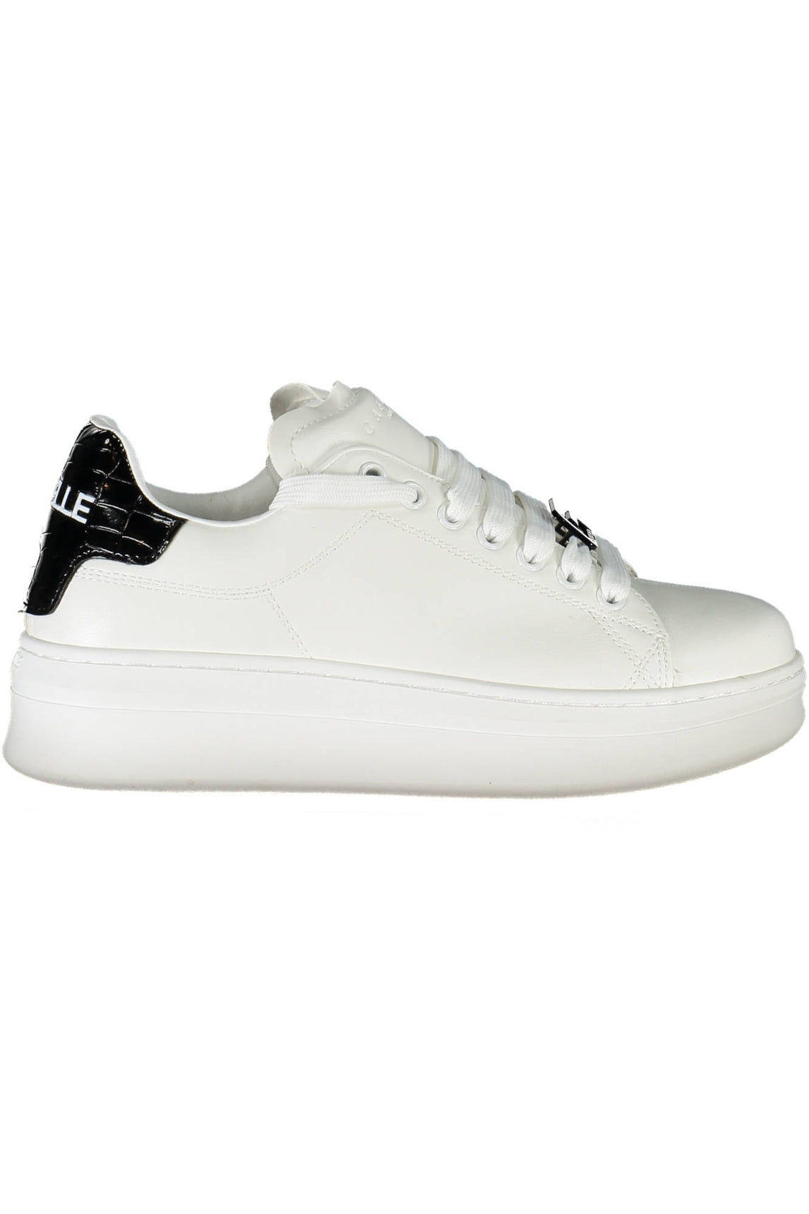 GAELLE SPORTS FOOTWEAR WOMEN WHITE