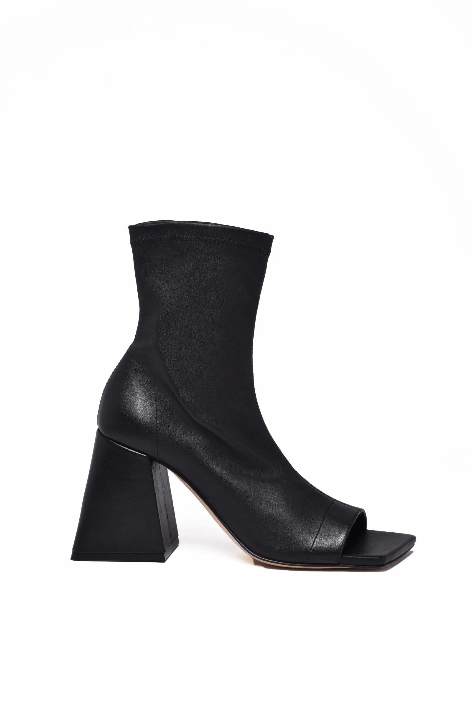 Sandalo Nero in Pelle